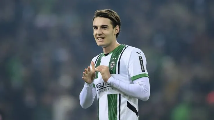 Florian Neuhaus Der Aufstieg eines Fußballtalents