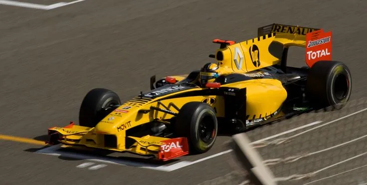 F1 Driver Kubica Wins Iconic Le Mans