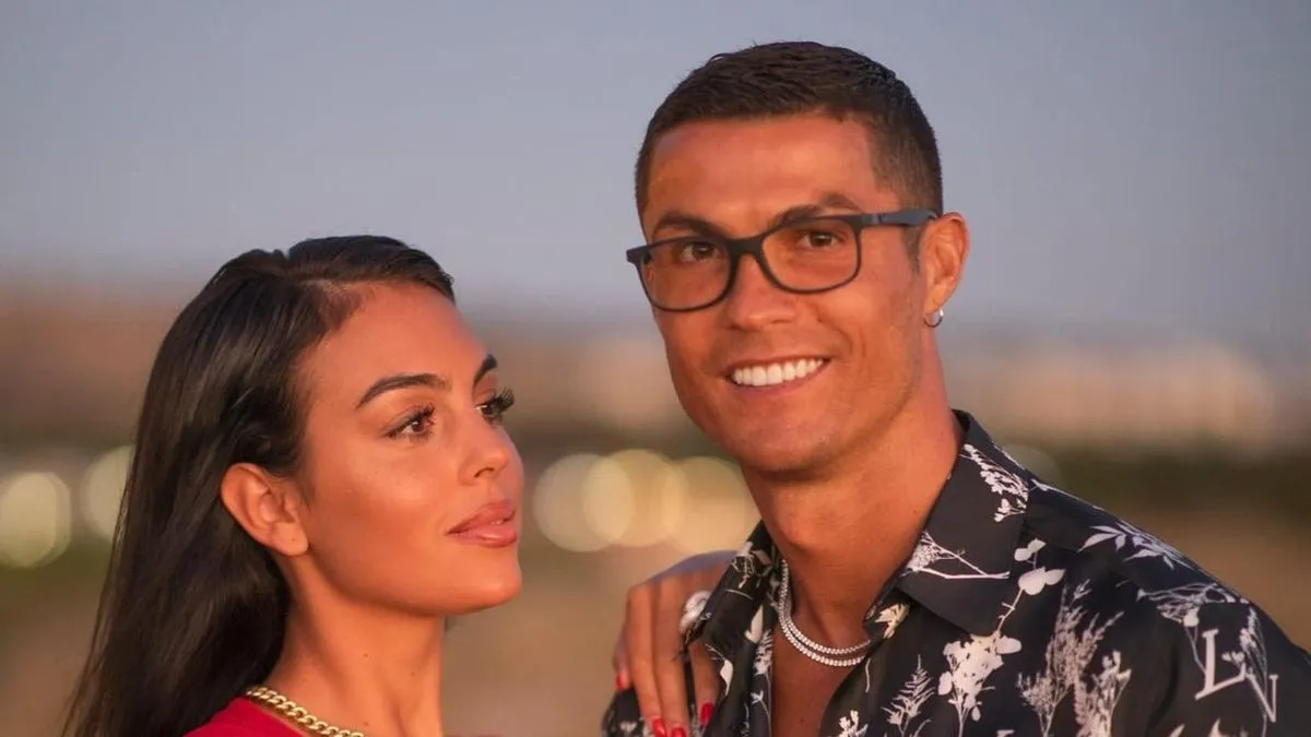 Happy Move: Ronaldo und Georgina verlobt? Die spektakuläre Verlobung schockiert die Fußballwelt!